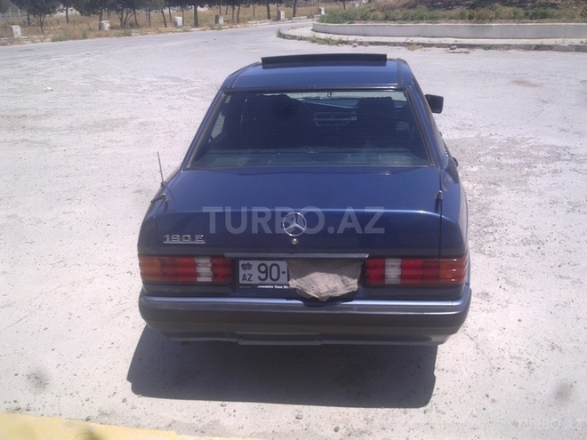 Mercedes 190 1992, 289,000 km - 2.0 l - Bakı