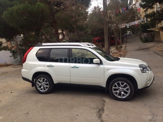 Nissan X-Trail 2012, 67,000 km - 0.3 л - Bakı