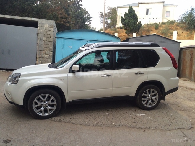 Nissan X-Trail 2012, 67,000 km - 0.3 л - Bakı