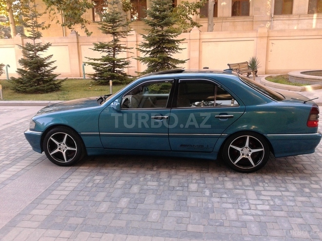Mercedes C 230 1998, 210,000 km - 2.3 l - Bakı