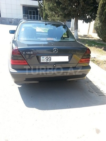 Mercedes C 180 2000, 290,000 km - 1.8 л - Bakı