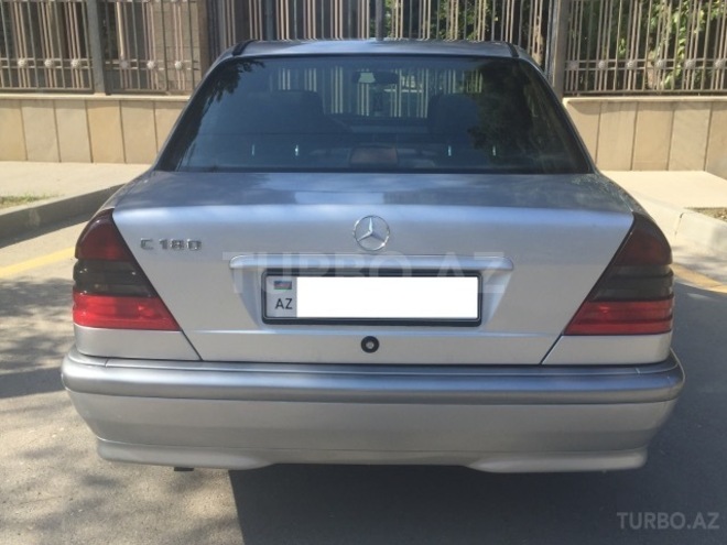 Mercedes C 180 1999, 262,000 km - 1.8 л - Bakı