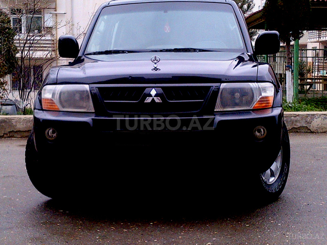 Mitsubishi Pajero 2006, 180,000 km - 3.0 l - Bakı