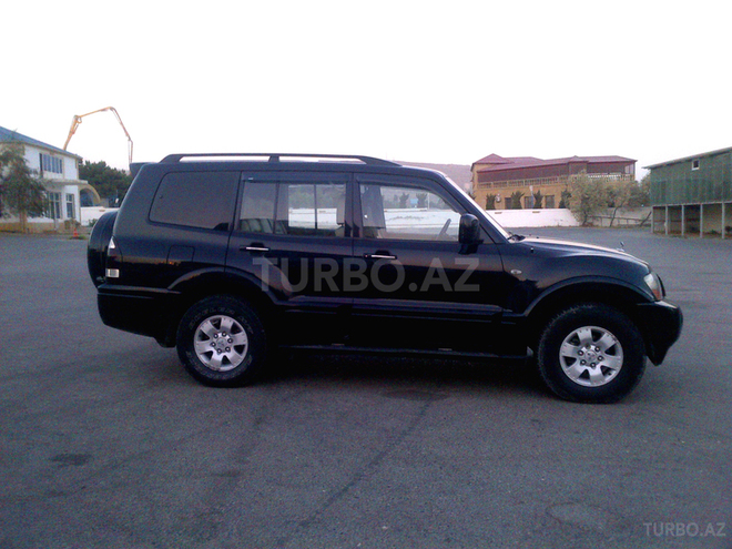 Mitsubishi Pajero 2006, 180,000 km - 3.0 l - Bakı