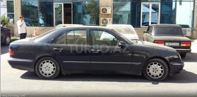 Mercedes E 220 2001, 250,000 km - 0.2 l - Bakı