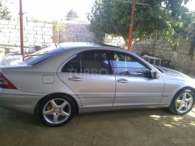 Mercedes C 240 2001, 133,000 km - 2.6 л - Bakı