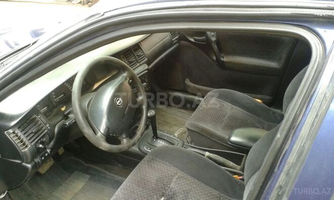 Opel Vectra 1997, 110,000 km - 2.0 l - Bakı