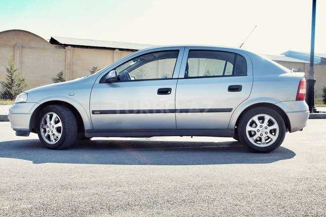 Opel Astra 2001, 199,000 km - 1.8 л - Bakı