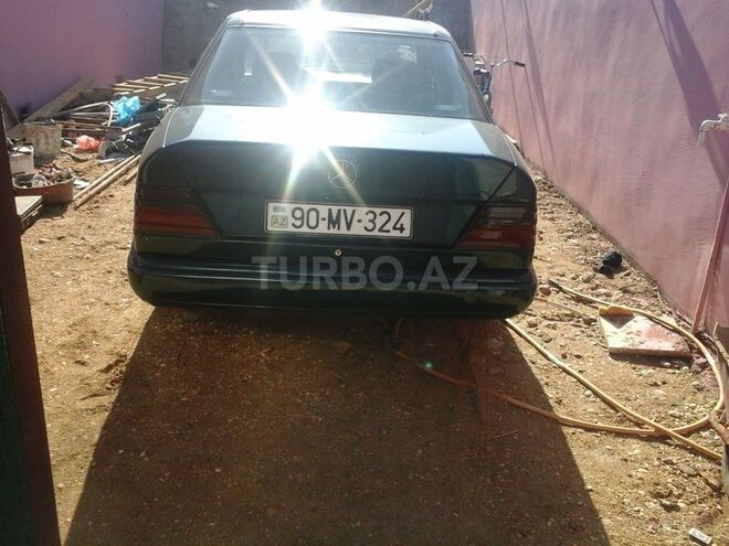 Mercedes E 200 1990, 0 km - 2.5 л - Bakı