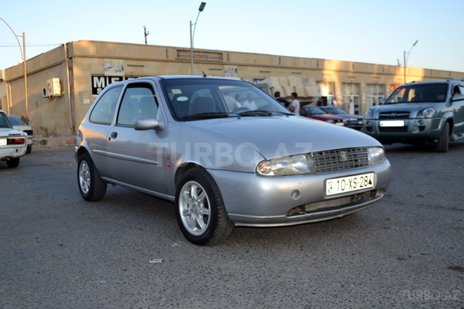 Ford Fiesta 1996, 105,000 km - 1.3 l - Bakı