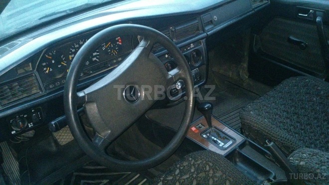 Mercedes 190 1990, 277,000 km - 2.0 l - Bakı