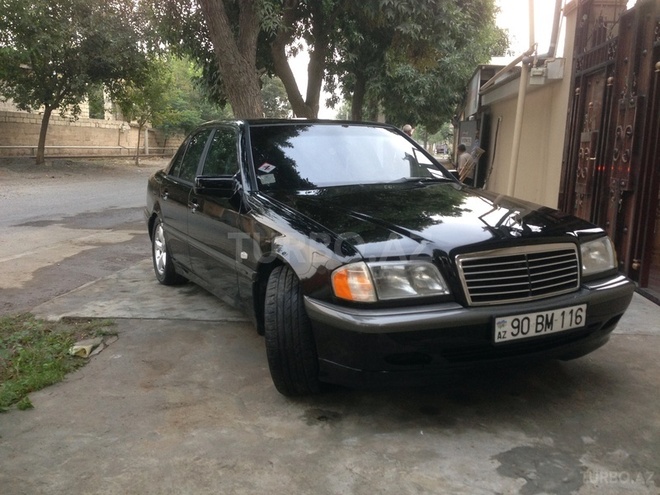 Mercedes C 240 1997, 167,000 km - 2.4 l - Bakı