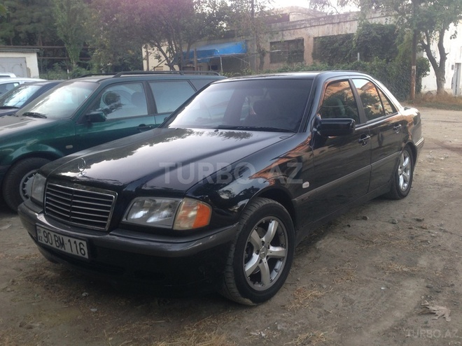Mercedes C 240 1997, 167,000 km - 2.4 l - Bakı