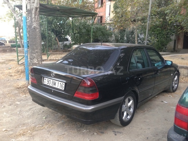 Mercedes C 240 1997, 167,000 km - 2.4 l - Bakı