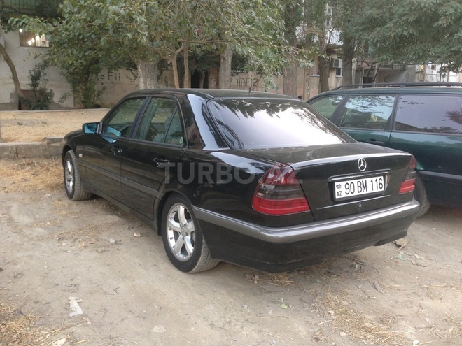 Mercedes C 240 1997, 167,000 km - 2.4 l - Bakı