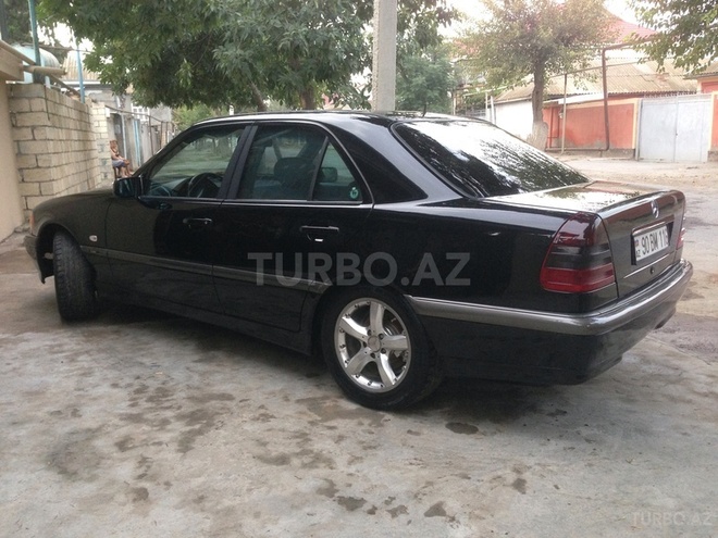 Mercedes C 240 1997, 167,000 km - 2.4 l - Bakı