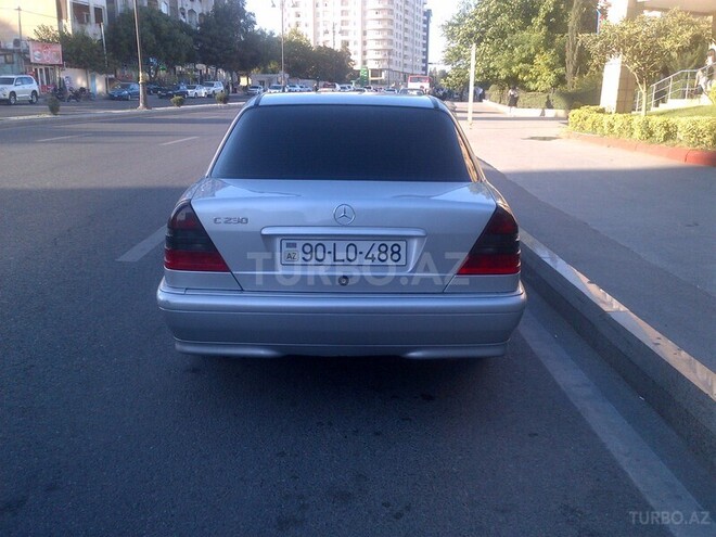 Mercedes C 230 1999, 189,000 km - 2.3 l - Bakı
