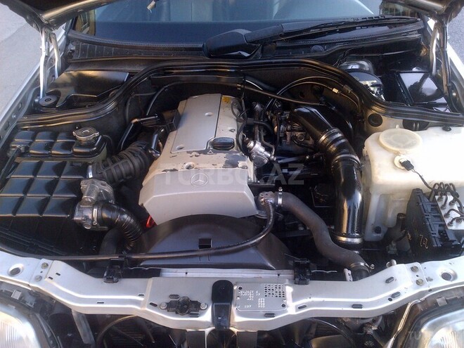 Mercedes C 230 1999, 189,000 km - 2.3 l - Bakı