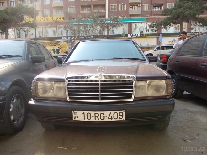 Mercedes 190 1992, 230,000 km - 2.0 l - Bakı
