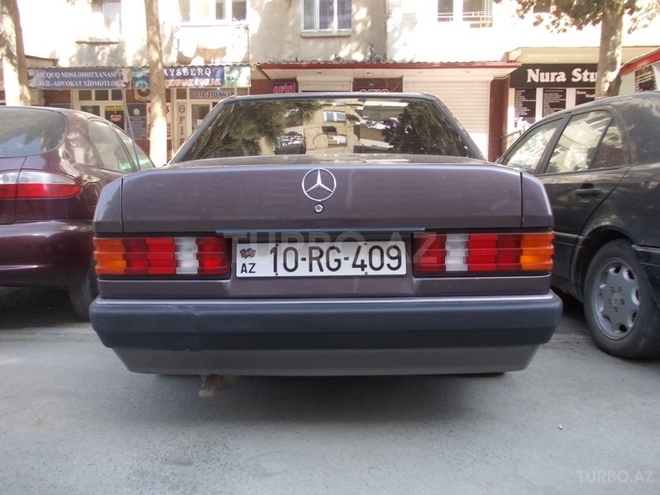 Mercedes 190 1992, 230,000 km - 2.0 l - Bakı