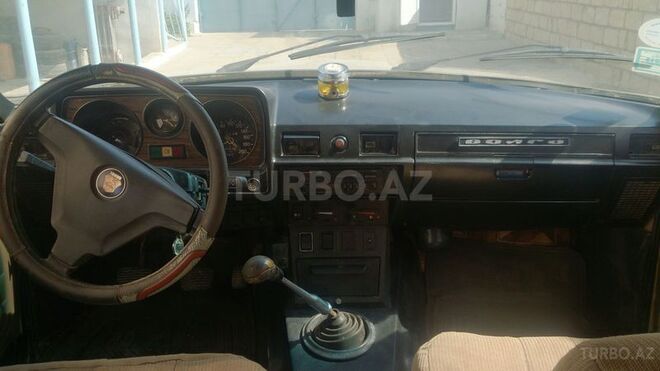 GAZ 24 1984, 85,000 km - 2.4 л - Bakı