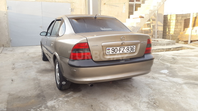 Opel Vectra 1997, 235,000 km - 1.8 l - Bakı