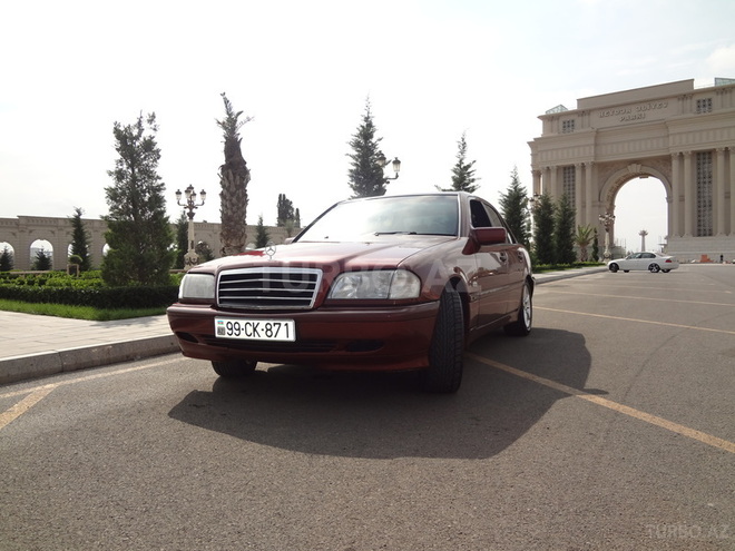 Mercedes C 180 1998, 208,000 km - 1.8 l - Bakı