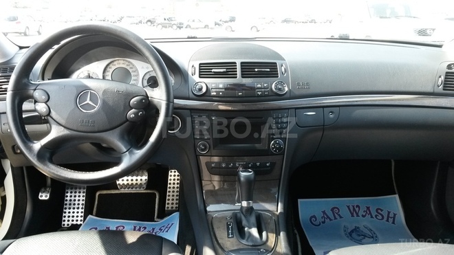 Mercedes E 220 2009, 111,000 km - 2.2 l - Bakı
