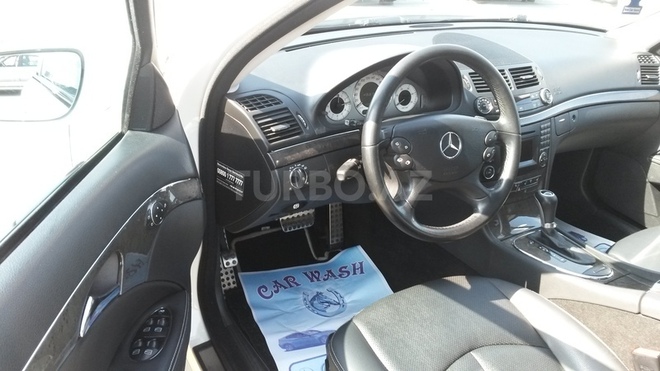Mercedes E 220 2009, 111,000 km - 2.2 l - Bakı