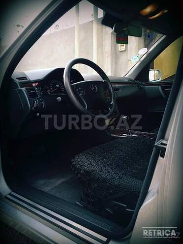 Mercedes E 220 1999, 190,000 km - 2.2 l - Bakı