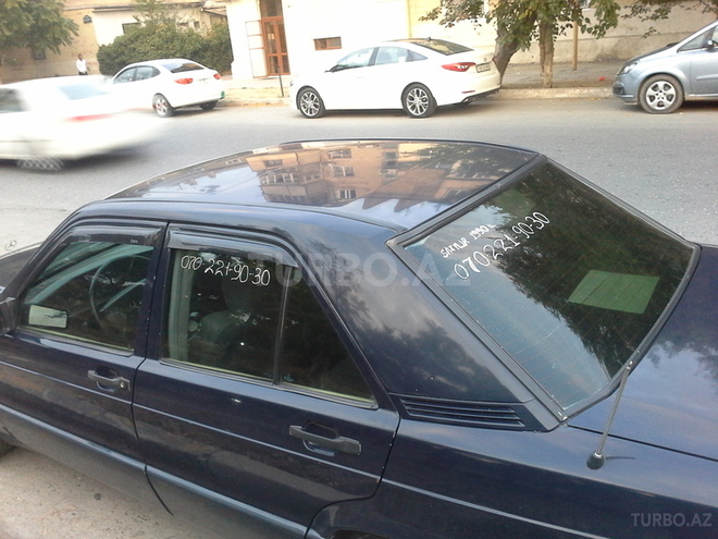 Mercedes 190 1990, 257,851 km - 1.8 l - Bakı