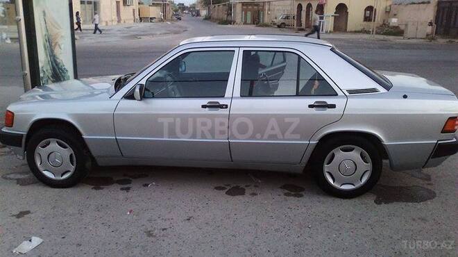 Mercedes 190 1991, 300,000 km - 1.8 л - Bakı