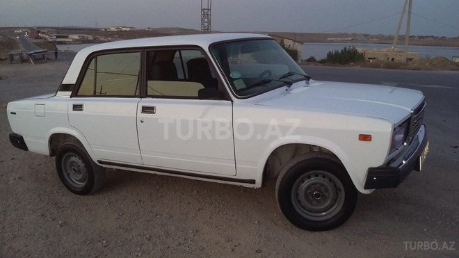 LADA (VAZ) 2107 2003, 950,000 km - 1.6 л - Bakı