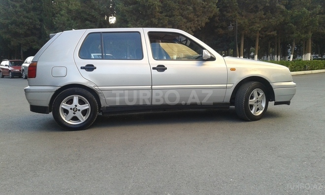 Volkswagen Golf 1996, 137,000 km - 0.2 л - Bakı