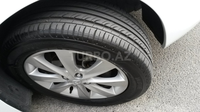 Hyundai Accent 2012, 71,000 km - 1.6 l - Bakı