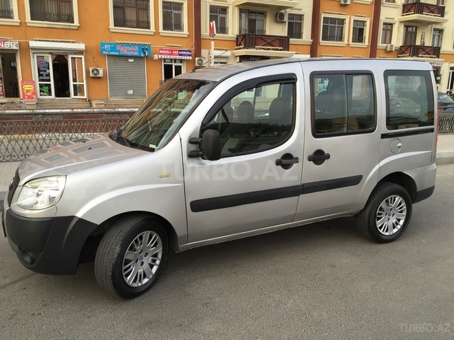 Fiat Doblo 2006, 201,000 km - 1.6 l - Bakı