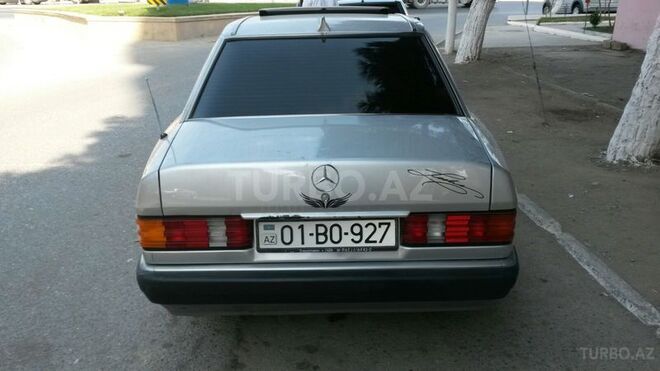 Mercedes 190 1993, 150,000 km - 2.0 l - Bakı