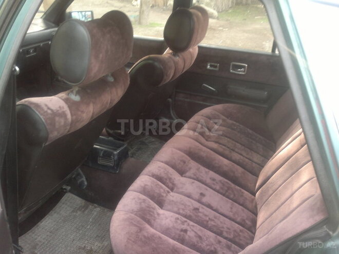 Opel  1986, 250,000 km - 2.2 l - Bakı