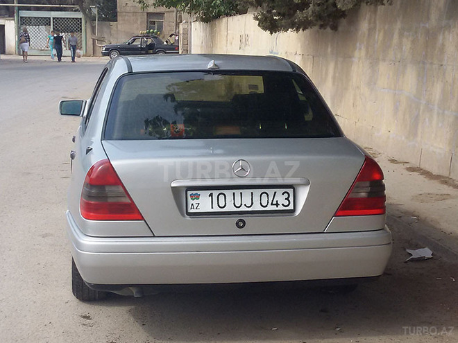 Mercedes C 200 1996, 486,000 km - 2.0 l - Bakı