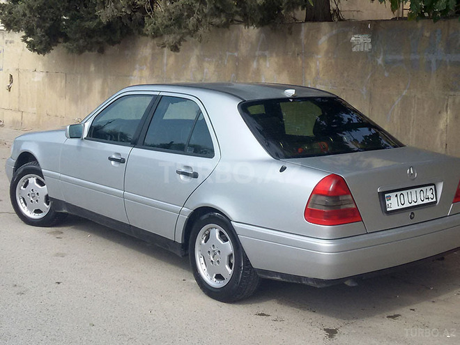 Mercedes C 200 1996, 486,000 km - 2.0 l - Bakı