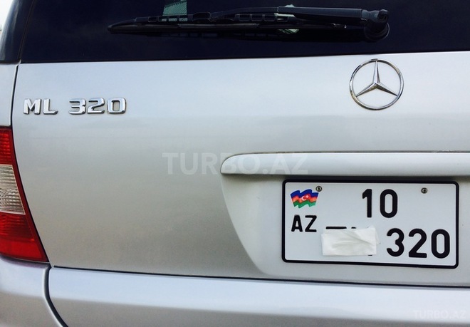 Mercedes ML 320 2002, 190,000 km - 3.2 l - Bakı