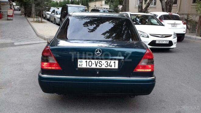 Mercedes C 200 1995, 292,000 km - 2.0 л - Bakı