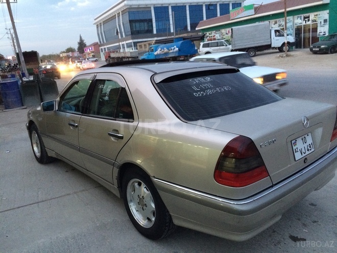 Mercedes C 280 1998, 258,000 km - 2.8 l - Bakı