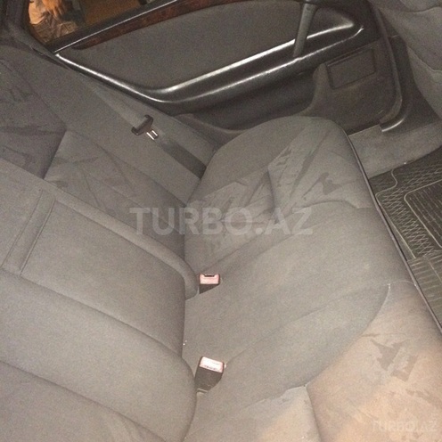 Mercedes E 220 1997, 380,000 km - 2.2 l - Bakı