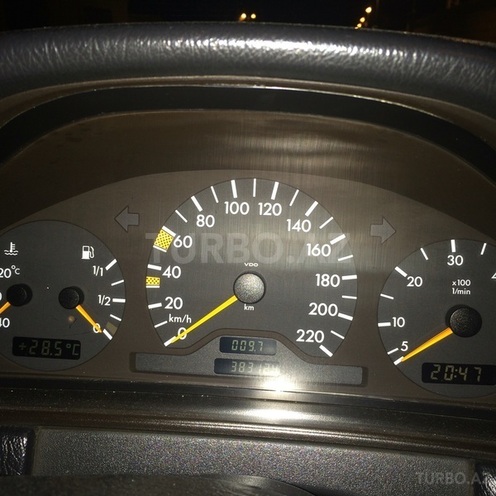 Mercedes E 220 1997, 380,000 km - 2.2 l - Bakı