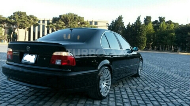 BMW 528 1999, 229,000 km - 2.8 l - Bakı