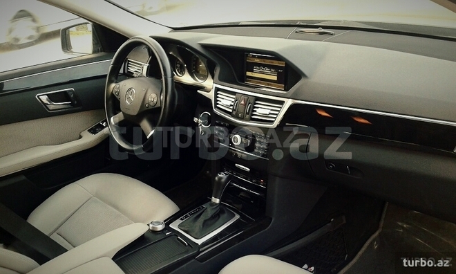 Mercedes E 250 2009, 207,000 km - 0.3 l - Bakı