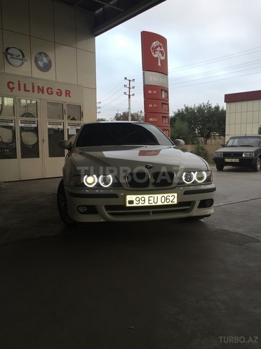 BMW 525 2001, 146,000 km - 2.5 л - Bakı