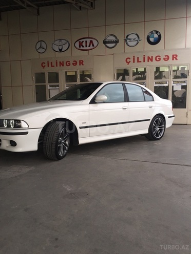 BMW 525 2001, 146,000 km - 2.5 л - Bakı
