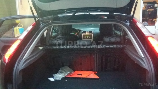 Ford Focus 2006, 219,000 km - 1.6 l - Bakı